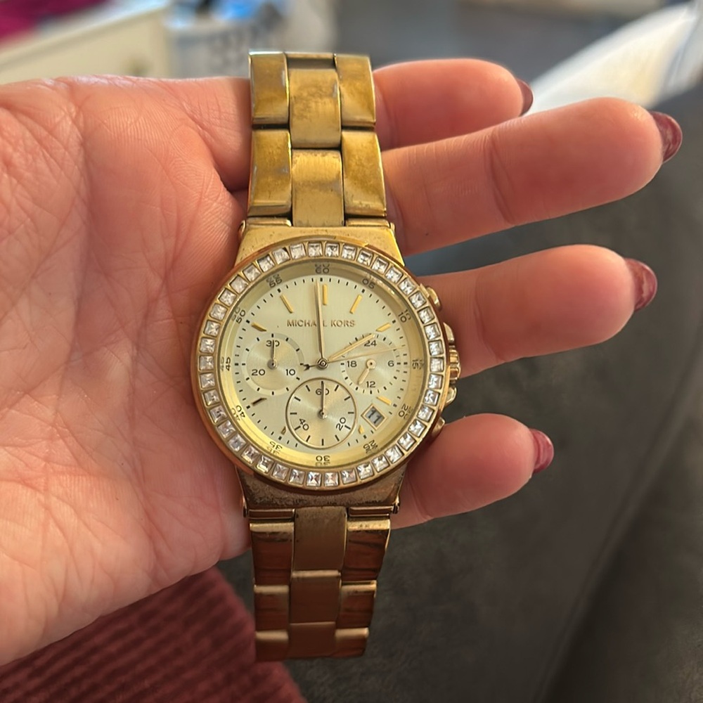 Michael kors watch , needs new battery